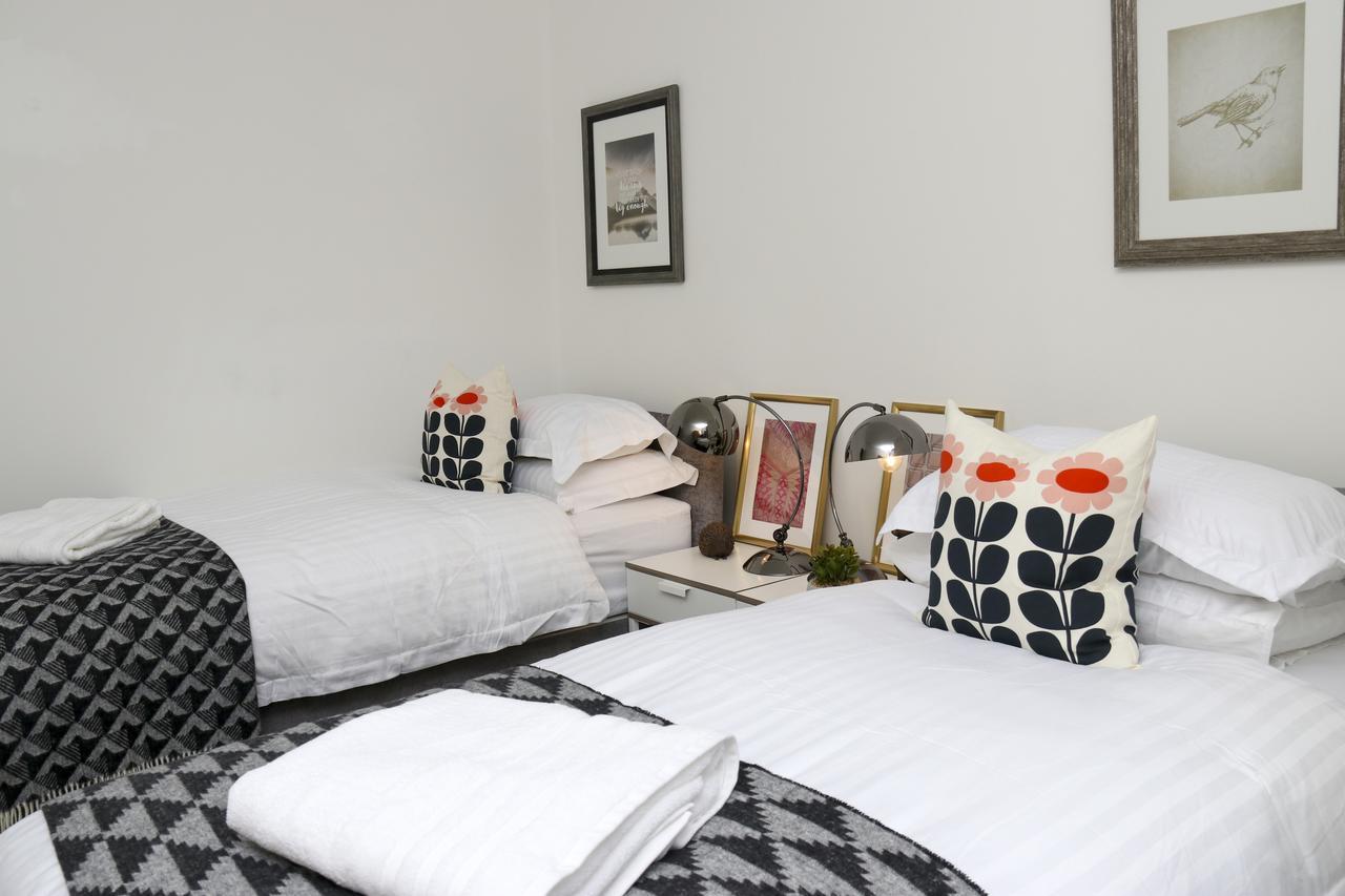 Aisiki Living At Upton Rd, Multiple 1, 2, Or 3 Bedroom Apartments, King Or Twin Beds With Free Wi-Fi & Parking 沃特福德 外观 照片